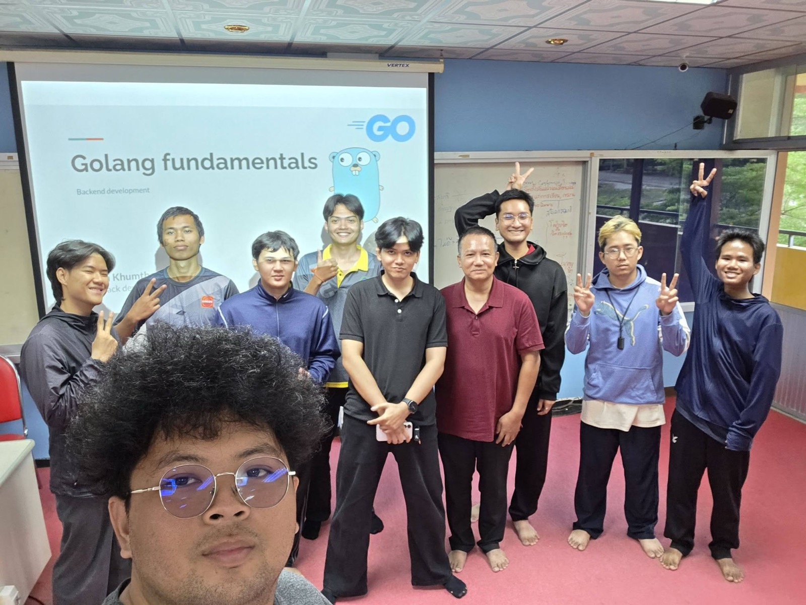 ภาพหมู่ผู้เข้าร่วมอบรม Golang fundamentals